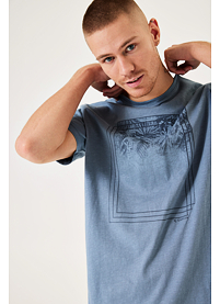 d31201-4815-onmodel-front-2000-2acd9d22.jpg