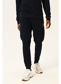 u21320-292-onmodel-front-2000-433aaa6c.jpg