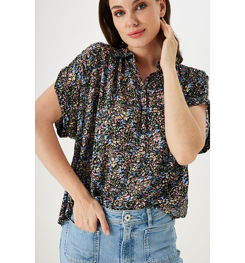 Dámská halenka GARCIA ladies shirt ss 60 black - GARCIA - C30035 60 ladies shirt ss