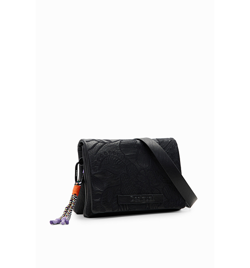 Dámská kabelka DESIGUAL ALPHA DORTMUND FLAP 2000 BLACK - DESIGUAL - 23WAXP75 2000 BOLS ALPHA DORTMUND FLAP
