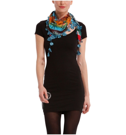 Dámský šátek DESIGUAL 37W5716 3093 PANU_TRIANGULO RIHANNA 3093 - DESIGUAL - 37W5716 3093 PANU_TRIANGULO RIHANNA