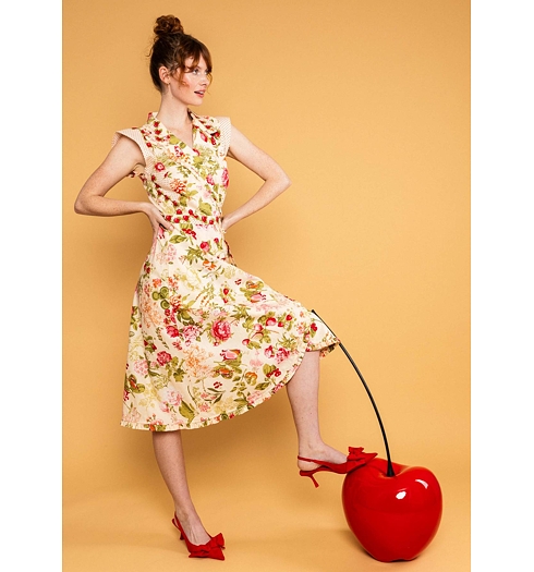 Dámské letní šaty Blutsgeschwister Thats Amore Béžová - Blutsgeschwister - 001261-100 01988 Thats Amore