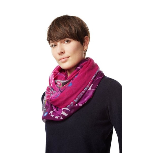 Dámský šátek DESIGUAL RECT.BOLLYWOOD 3070 PURPLE POTION - DESIGUAL - 17WAWFE8 3070 FOULARD_RECT.BOLLYWOOD