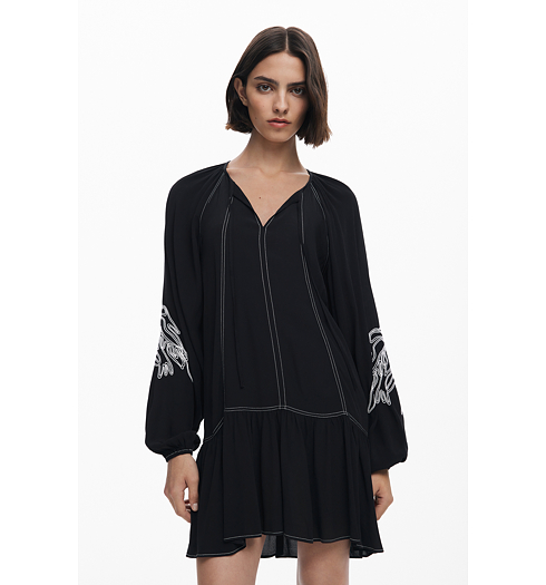 Dámské šaty DESIGUAL 25WWVW19 2000 VEST SILVIANEGRO 2000 BLACK - DESIGUAL - 25WWVW19 2000 VEST SILVIANEGRO