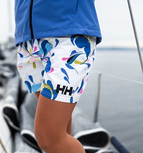 Dámské bermudy HELLY HANSEN "W HP BOARD SHORT 6""" 49 SLING WHITE PRINT - Helly Hansen - 34099 49 W HP BOARD SHORT 6