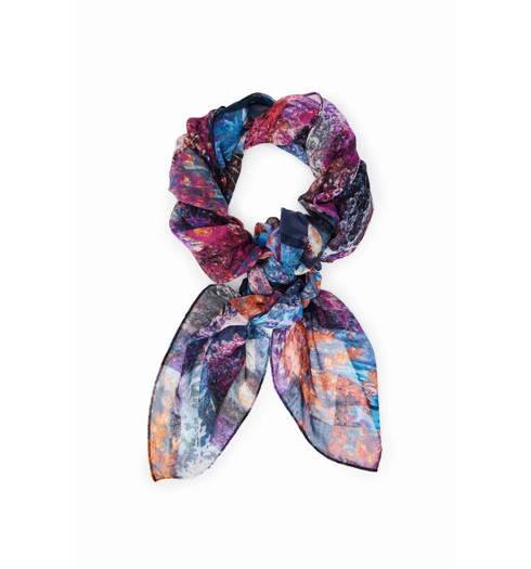 Dámský šátek DESIGUAL MIX FLORES 9019 TUTTI FRUTI - DESIGUAL - 22WAWA14 9019 FOU_MIX FLORES