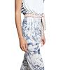 Dámské kalhoty DESIGUAL PANT_TROPICAL 1001 UNDERCOOKED - DESIGUAL - 20SWPK12 1001 PANT_TROPICAL