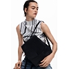 Dámský batůžek DESIGUAL 25WAKP19 2000 BACK SIERRA SUMY MINI STRAIGHT FLAP 2000 BLACK - DESIGUAL - 25WAKP19 2000 BACK SIERRA SUMY MINI STRAIGHT FLAP